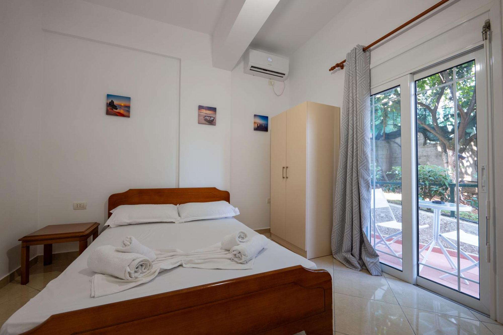 Vila Flamuri Sarandë Exterior foto